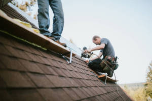 Local Roofers in Mitchell Field, NY